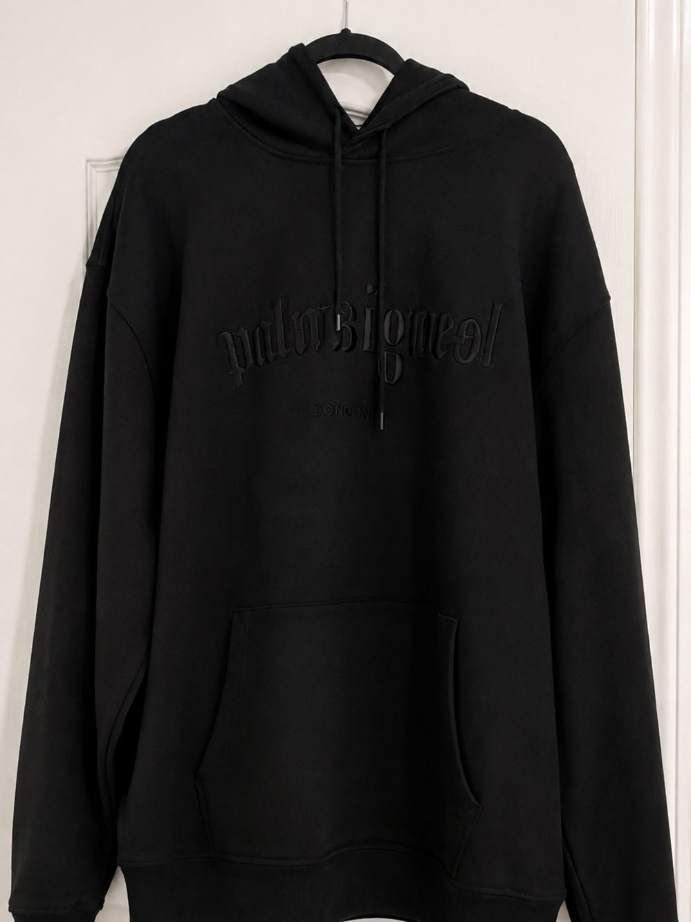 Lesugiatelier Black Mirror Typography Hoodie – One Size